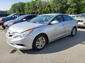  Salvage Hyundai SONATA