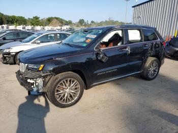  Salvage Jeep Grand Cherokee
