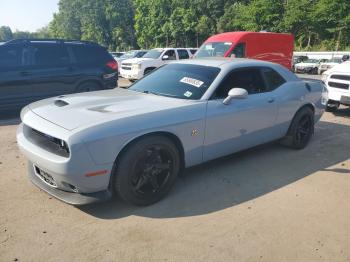  Salvage Dodge Challenger