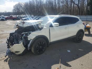  Salvage Nissan Rogue