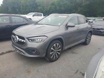  Salvage Mercedes-Benz GLA