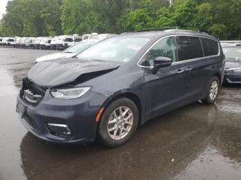  Salvage Chrysler Pacifica