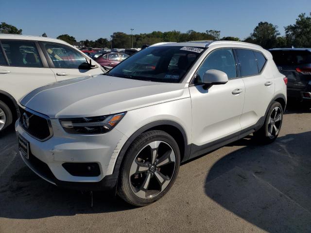  Salvage Volvo XC40