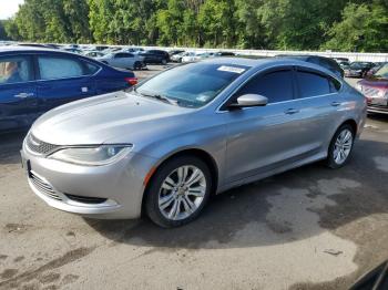  Salvage Chrysler 200