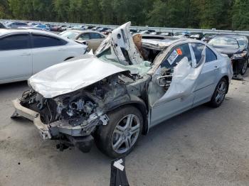  Salvage Acura RL