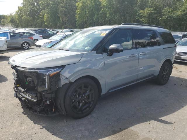  Salvage Kia Carnival