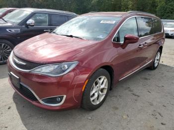  Salvage Chrysler Pacifica