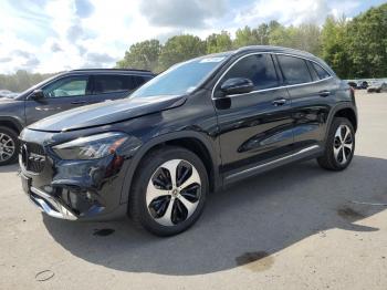  Salvage Mercedes-Benz GLA