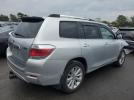 Toyota Highlander Hybrid Limited Image 2