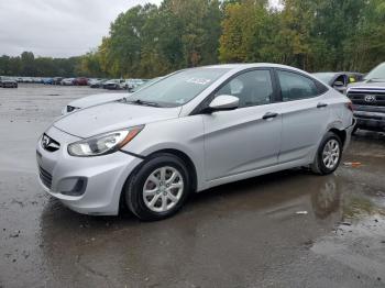  Salvage Hyundai ACCENT