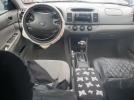 Toyota Camry Le Image 8