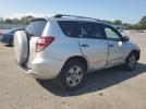 Toyota RAV4 Image 4