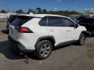 Toyota RAV4 Xle Image 2