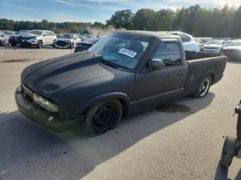 Salvage Chevrolet S-10