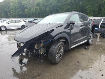  Salvage Hyundai TUCSON