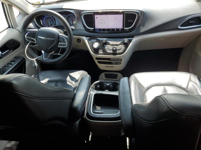 Chrysler Pacifica Touring L Image 5