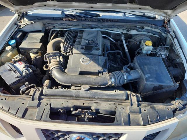 Nissan Frontier Sv Image 10