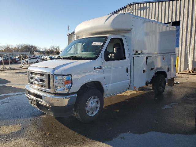  Salvage Ford E-350