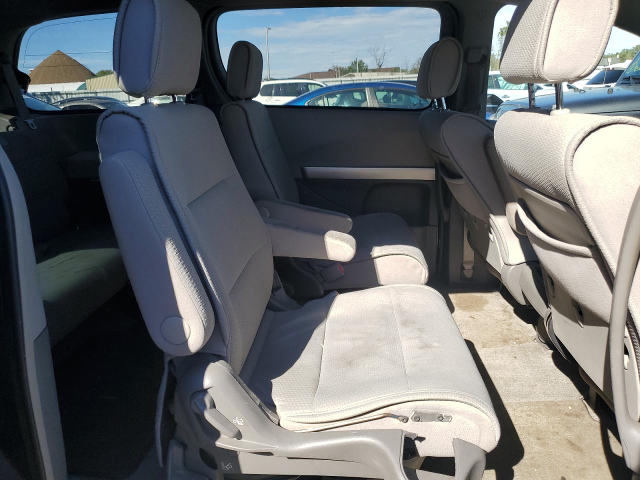 Nissan Quest S Image 5