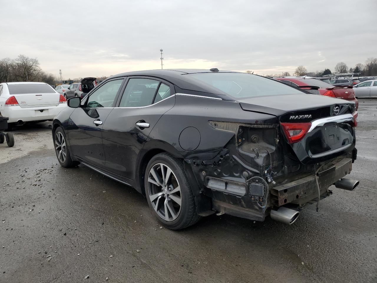 Nissan Maxima 3.5s Image 2