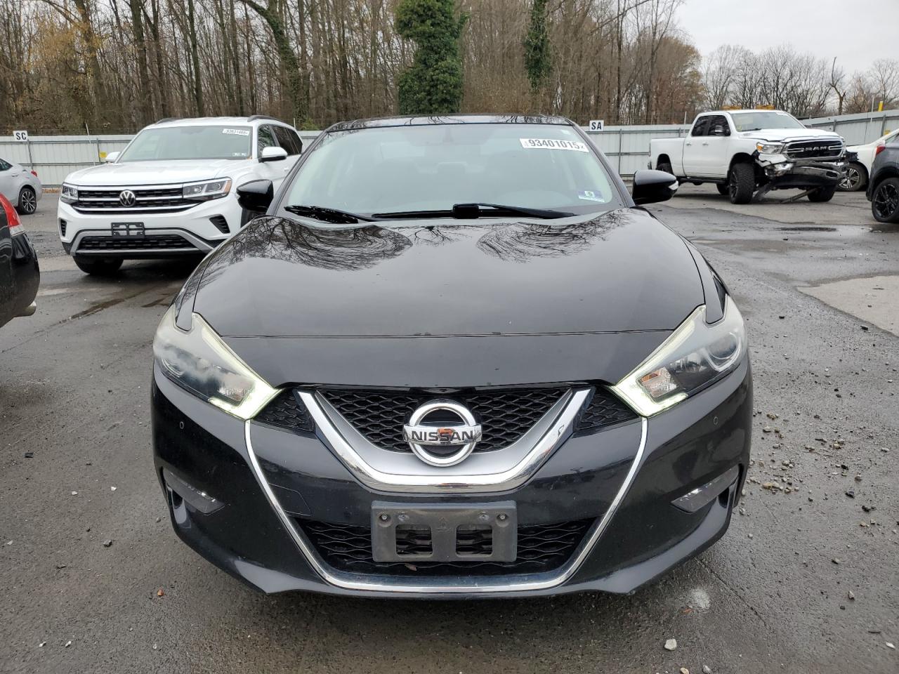 Nissan Maxima 3.5s Image 12