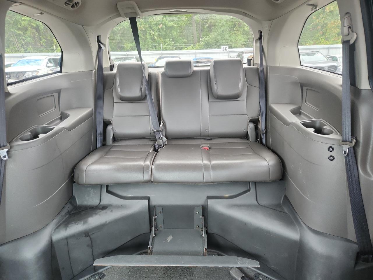 Honda Odyssey Exl Image 6