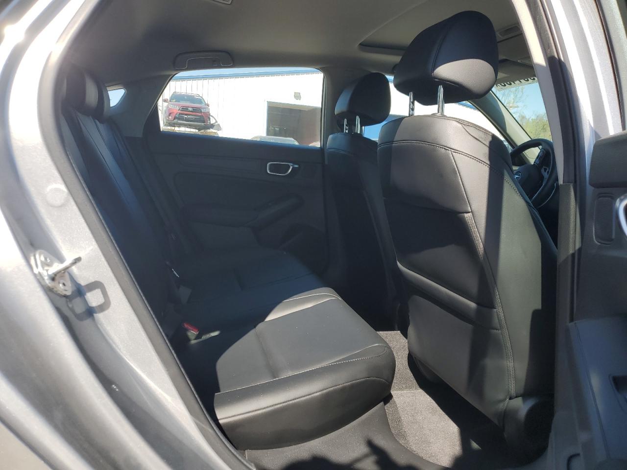 Acura Integra Image 11