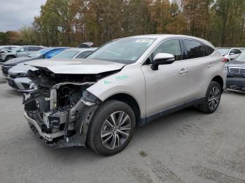  Salvage Toyota Venza