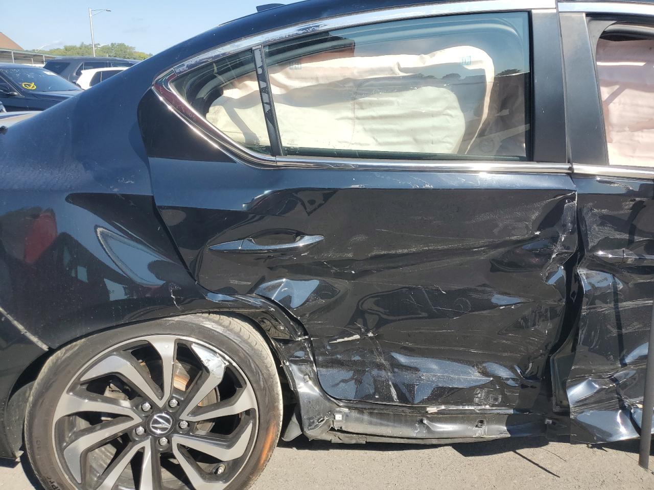 Acura ILX Premium Image 2