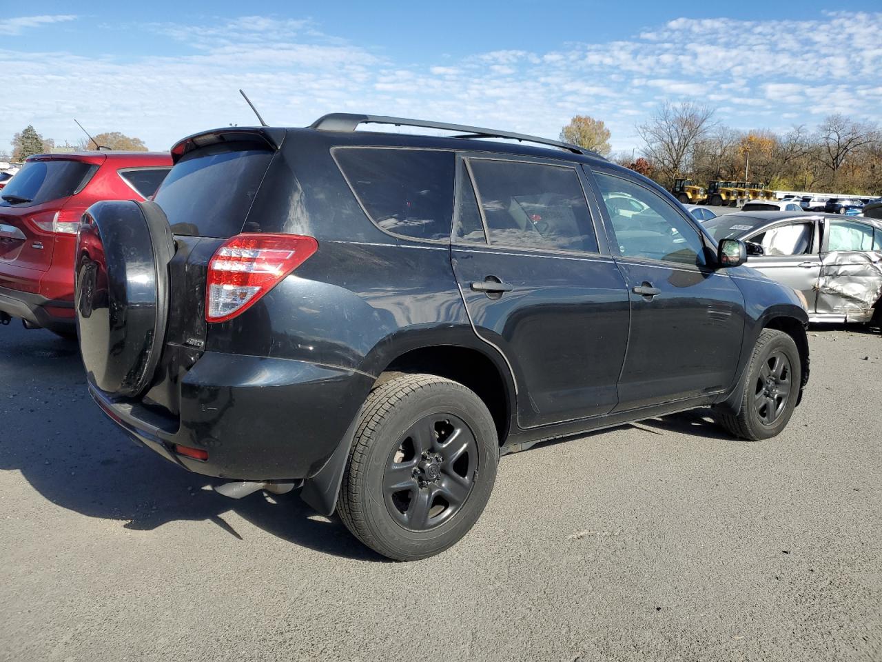Toyota RAV4 Image 9