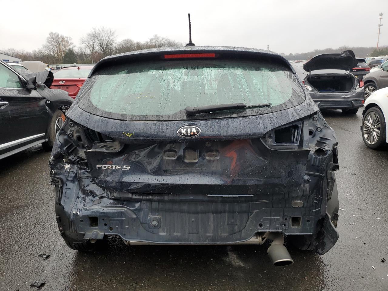 Kia Forte Lx Image 4