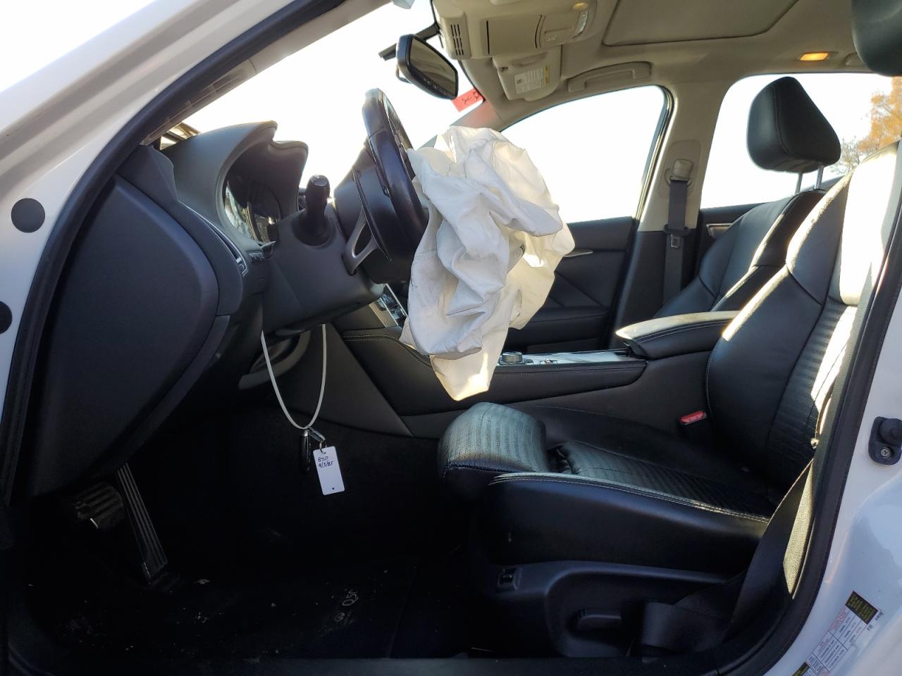 INFINITI Q50 Base Image 5