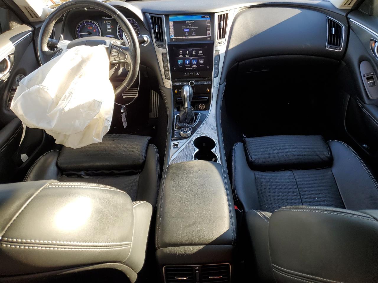 INFINITI Q50 Base Image 9