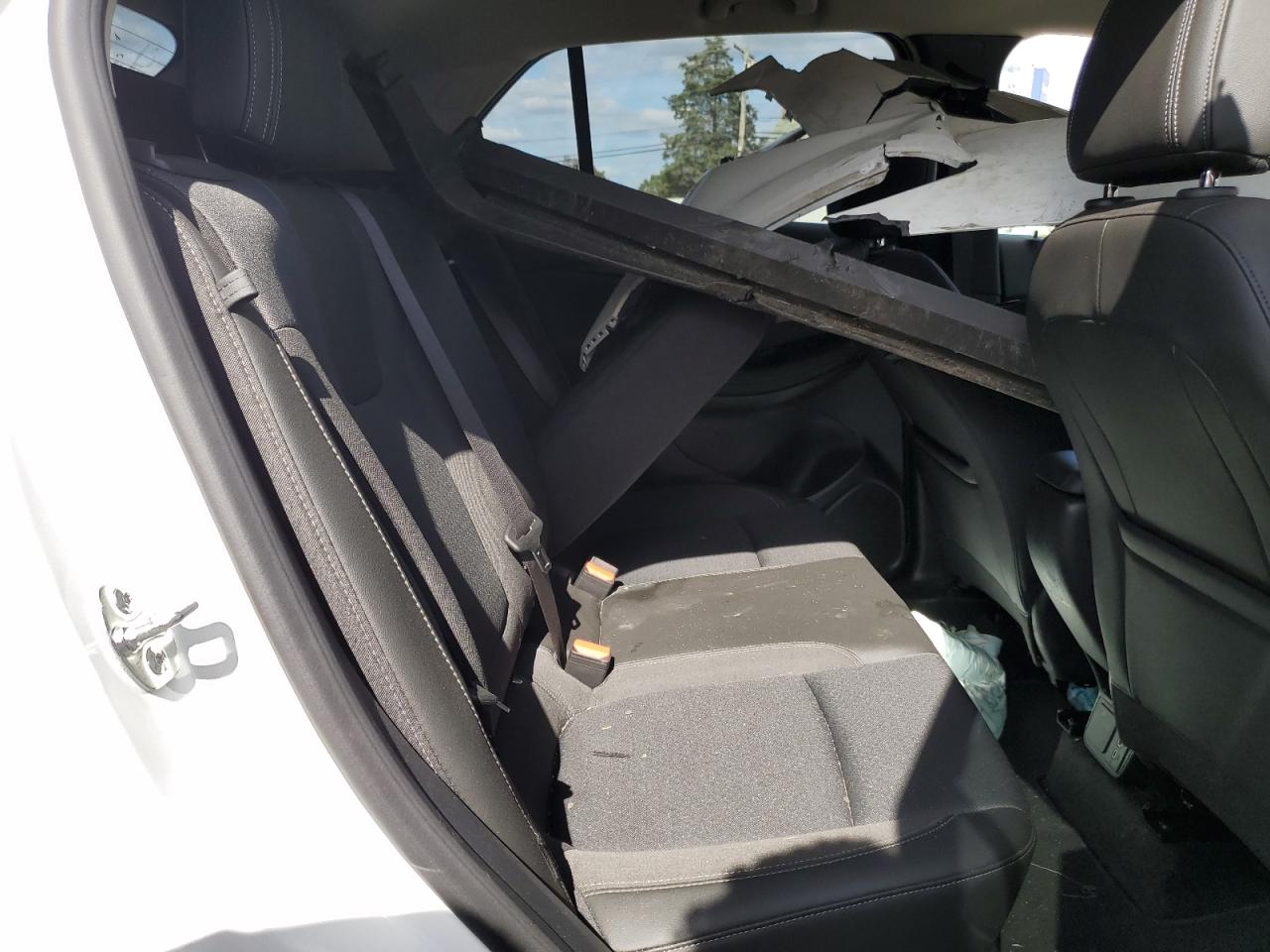 Buick Encore Preferred Image 6