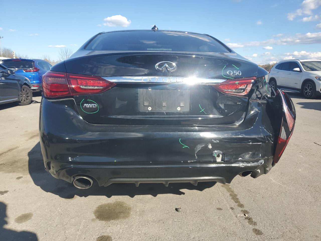 INFINITI Q50 Luxe Image 2