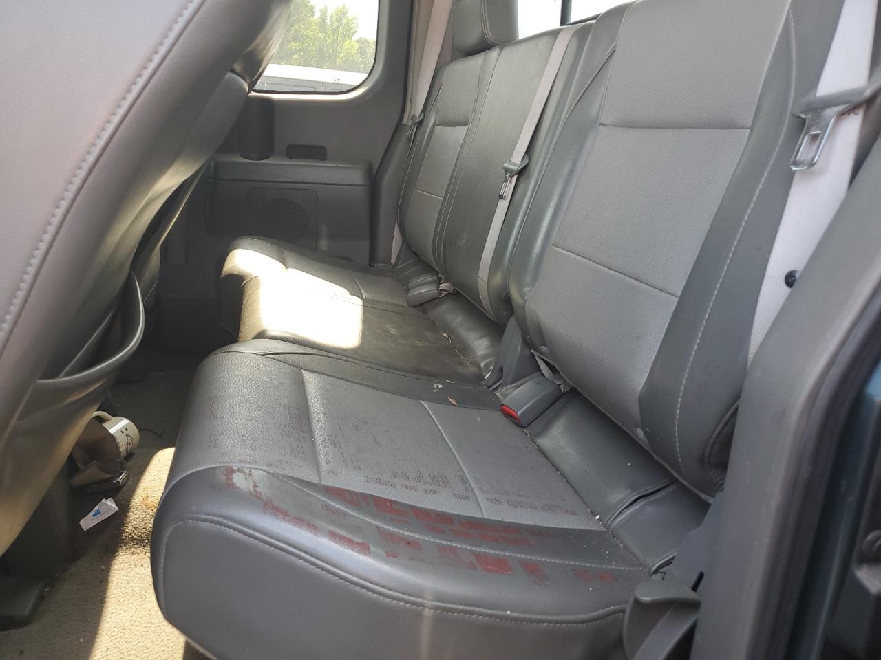 Nissan Titan Xe Image 11