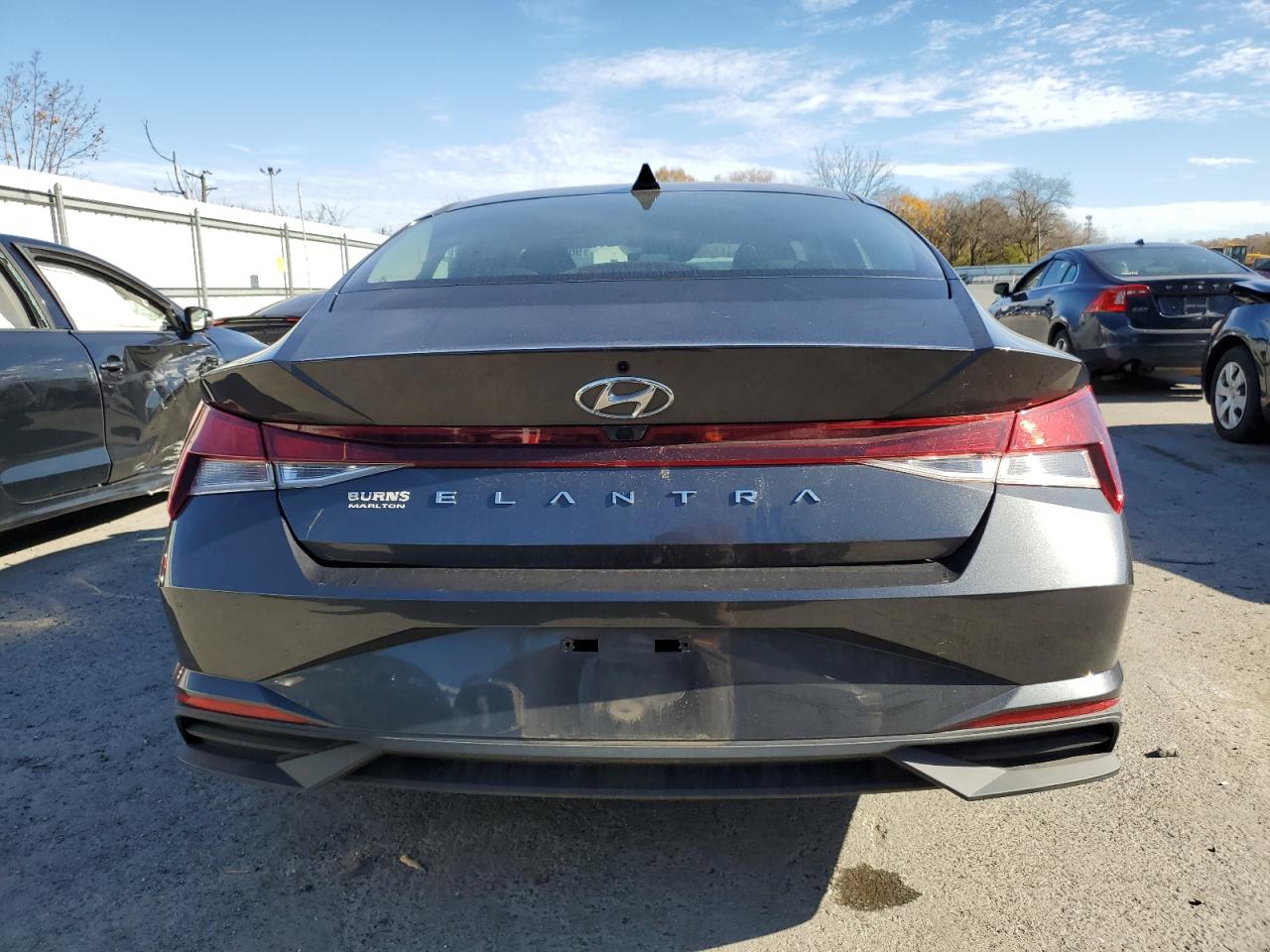 Hyundai ELANTRA Sel Image 6