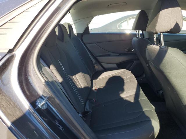 Hyundai ELANTRA Sel Image 11