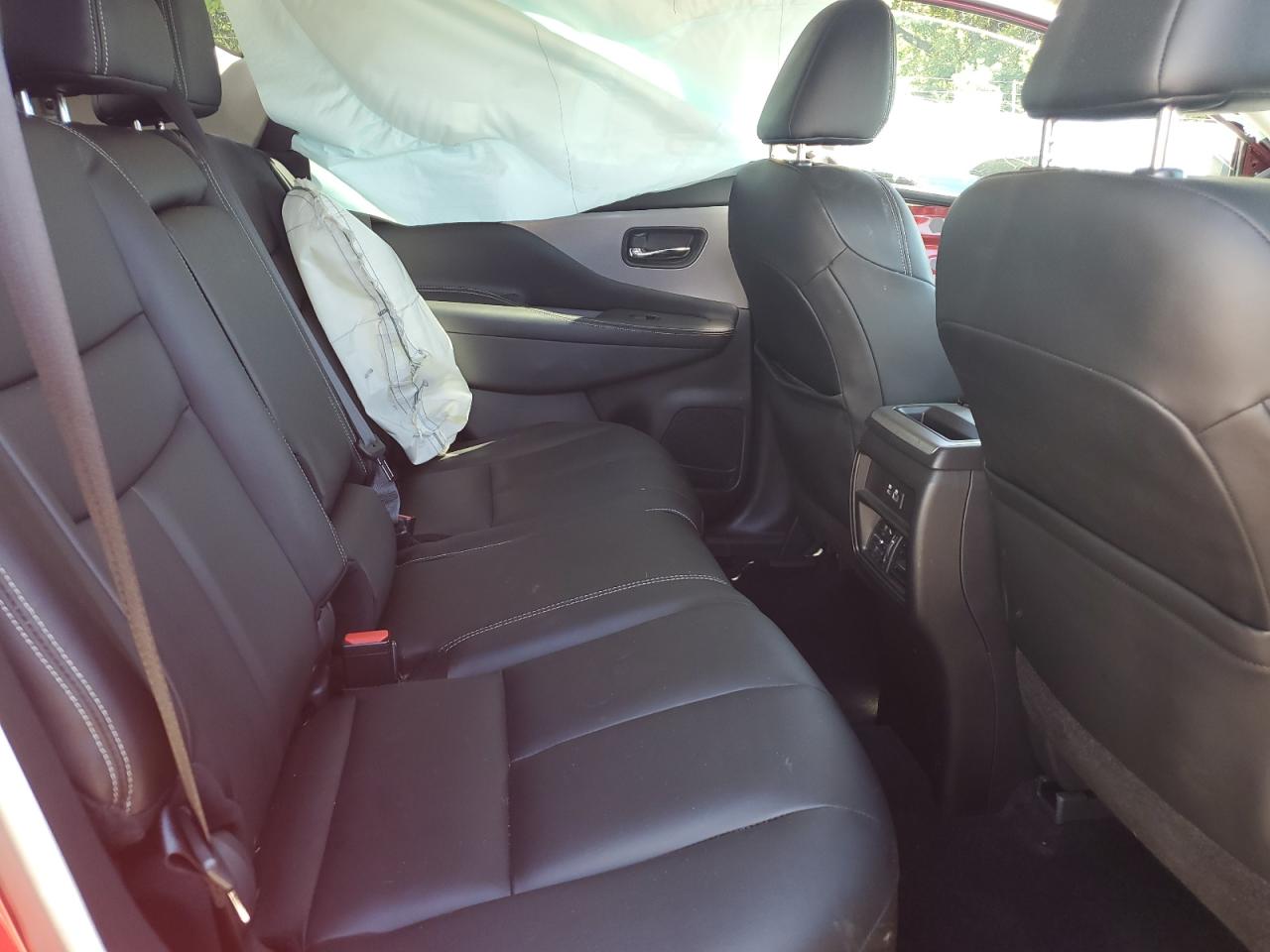 Nissan Murano Sv Image 10