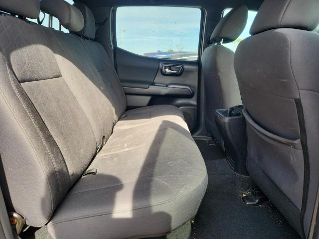 Toyota Tacoma Double Cab Image 10
