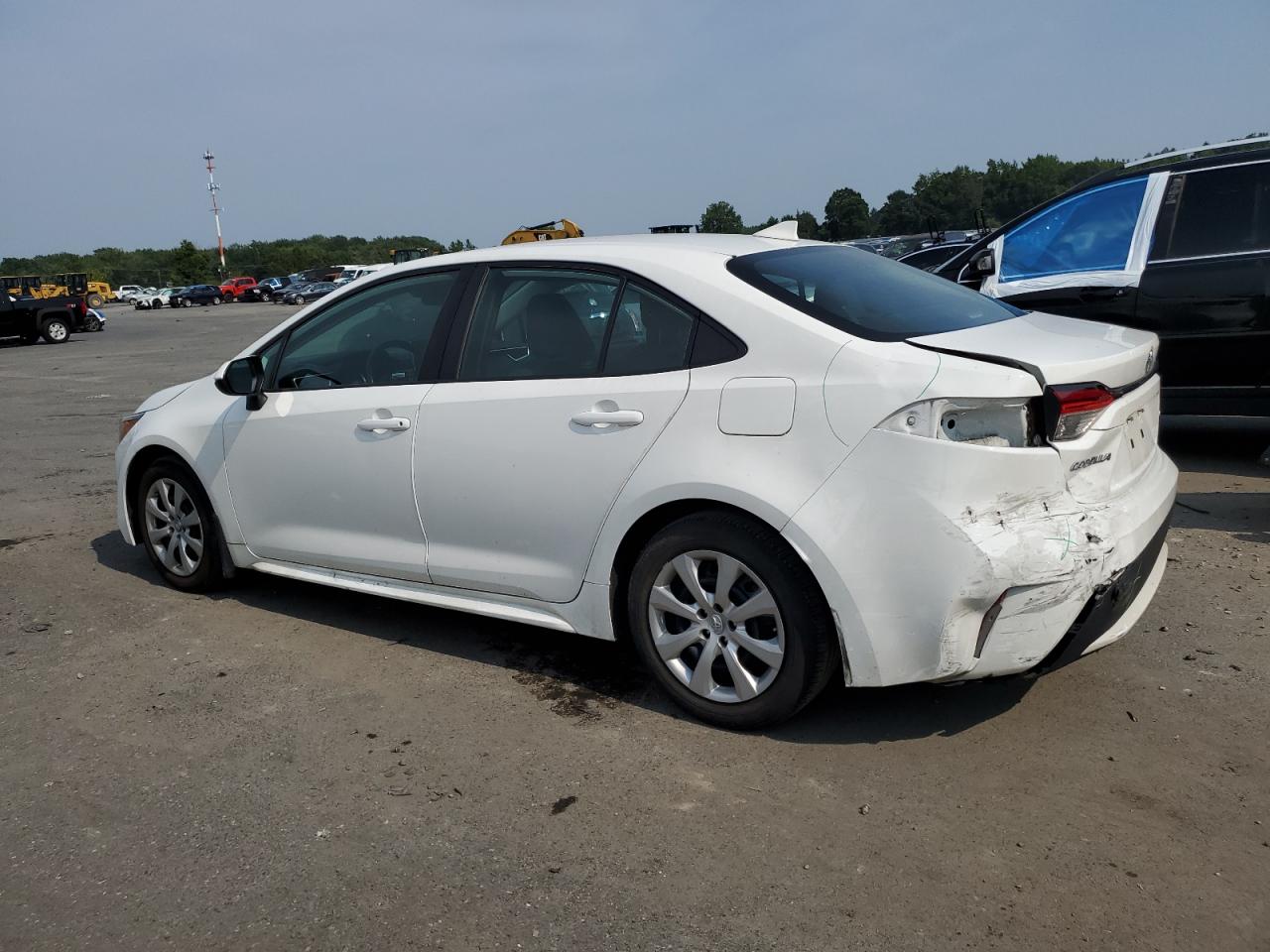 Toyota Corolla Le Image 11