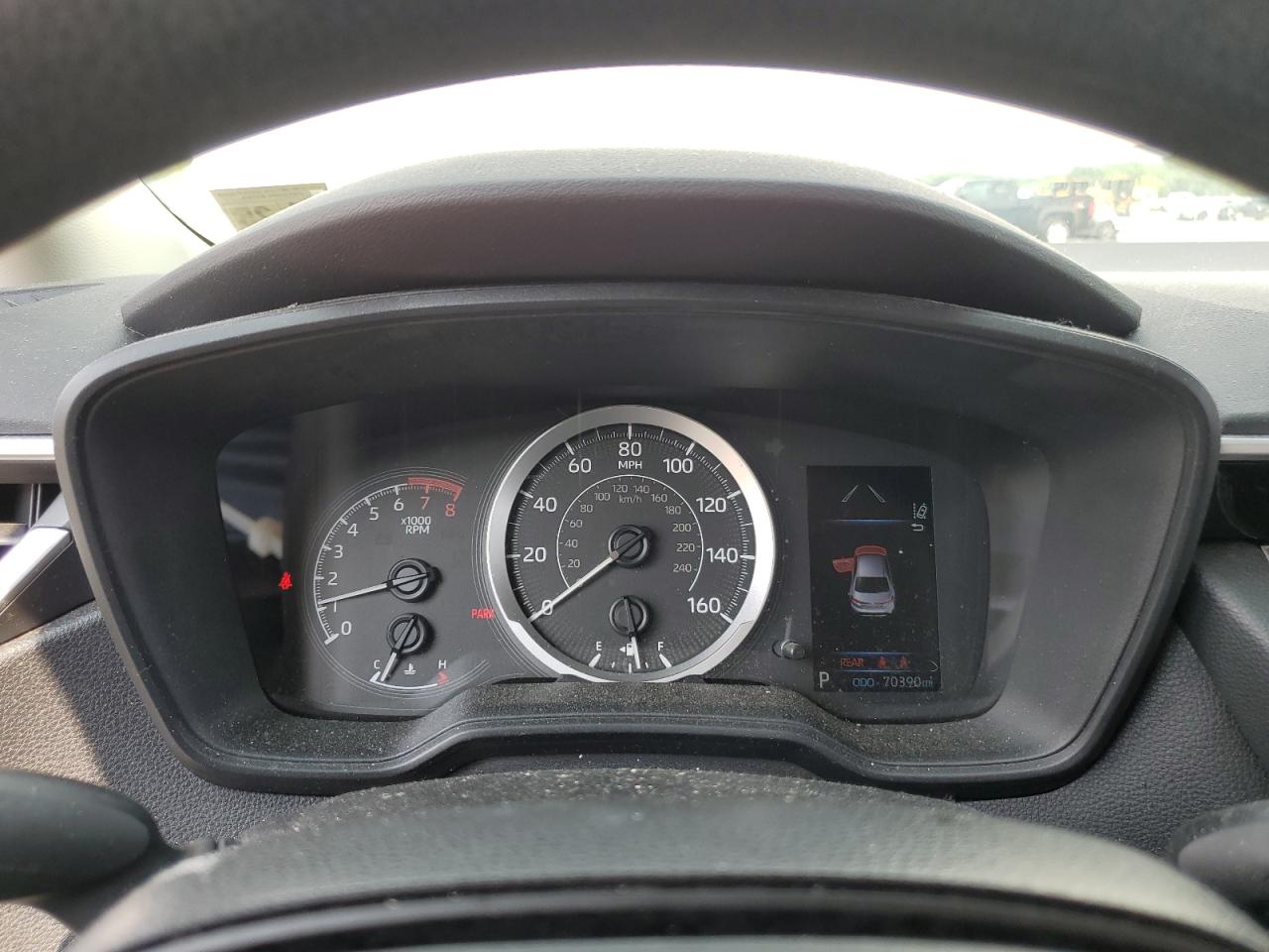 Toyota Corolla Le Image 9