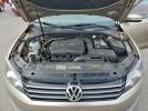 Volkswagen Passat S Image 9