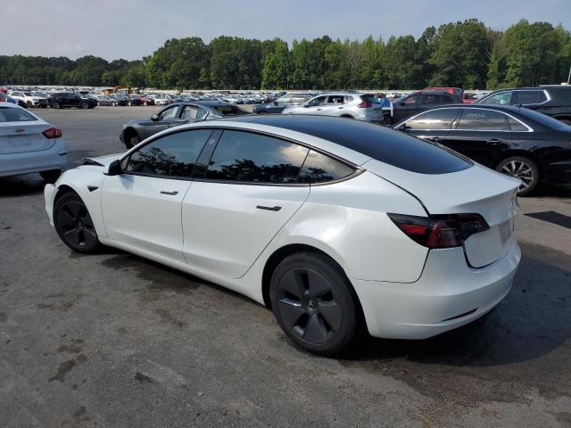 Tesla Model 3 Image 6