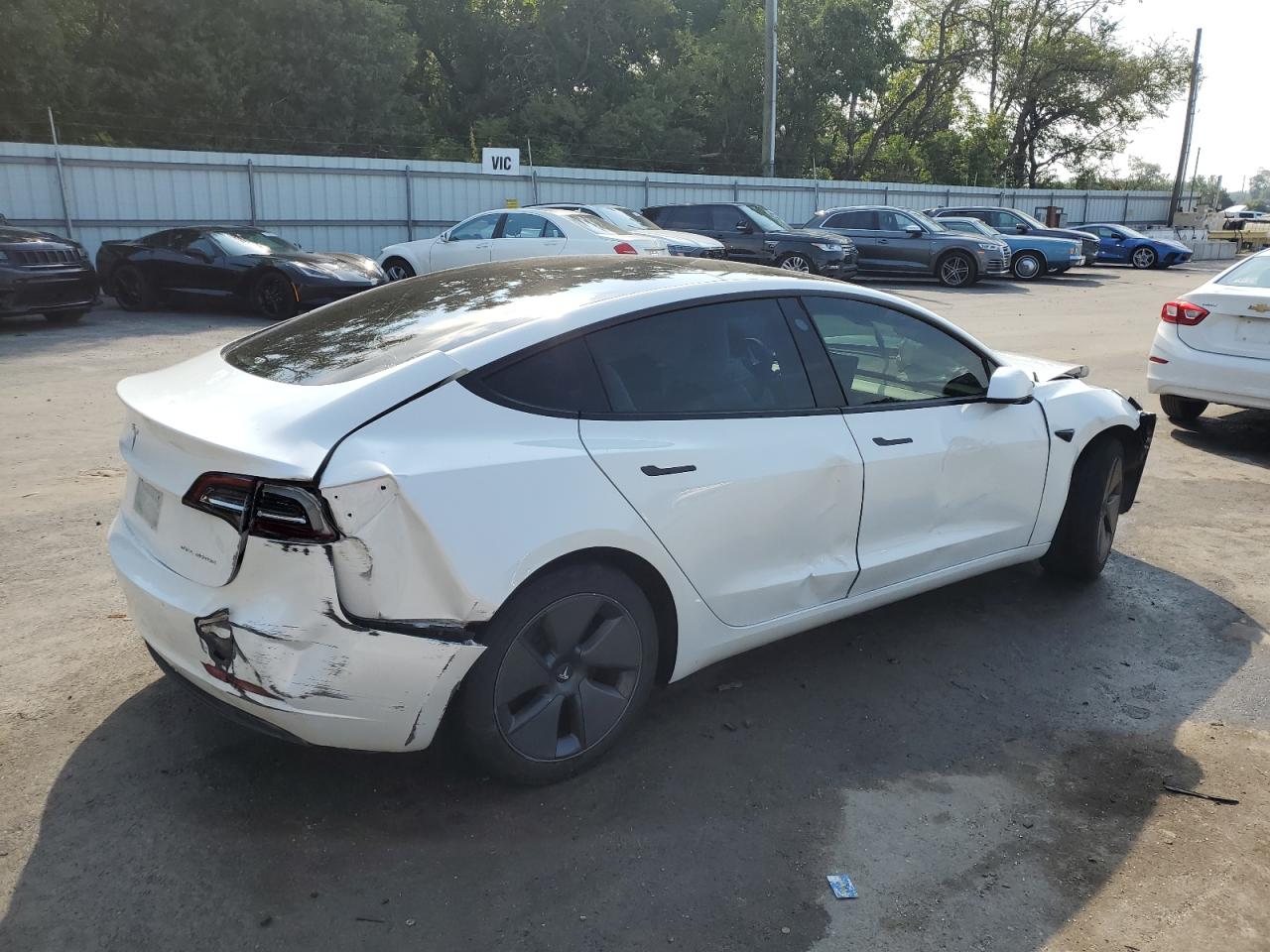 Tesla Model 3 Image 10
