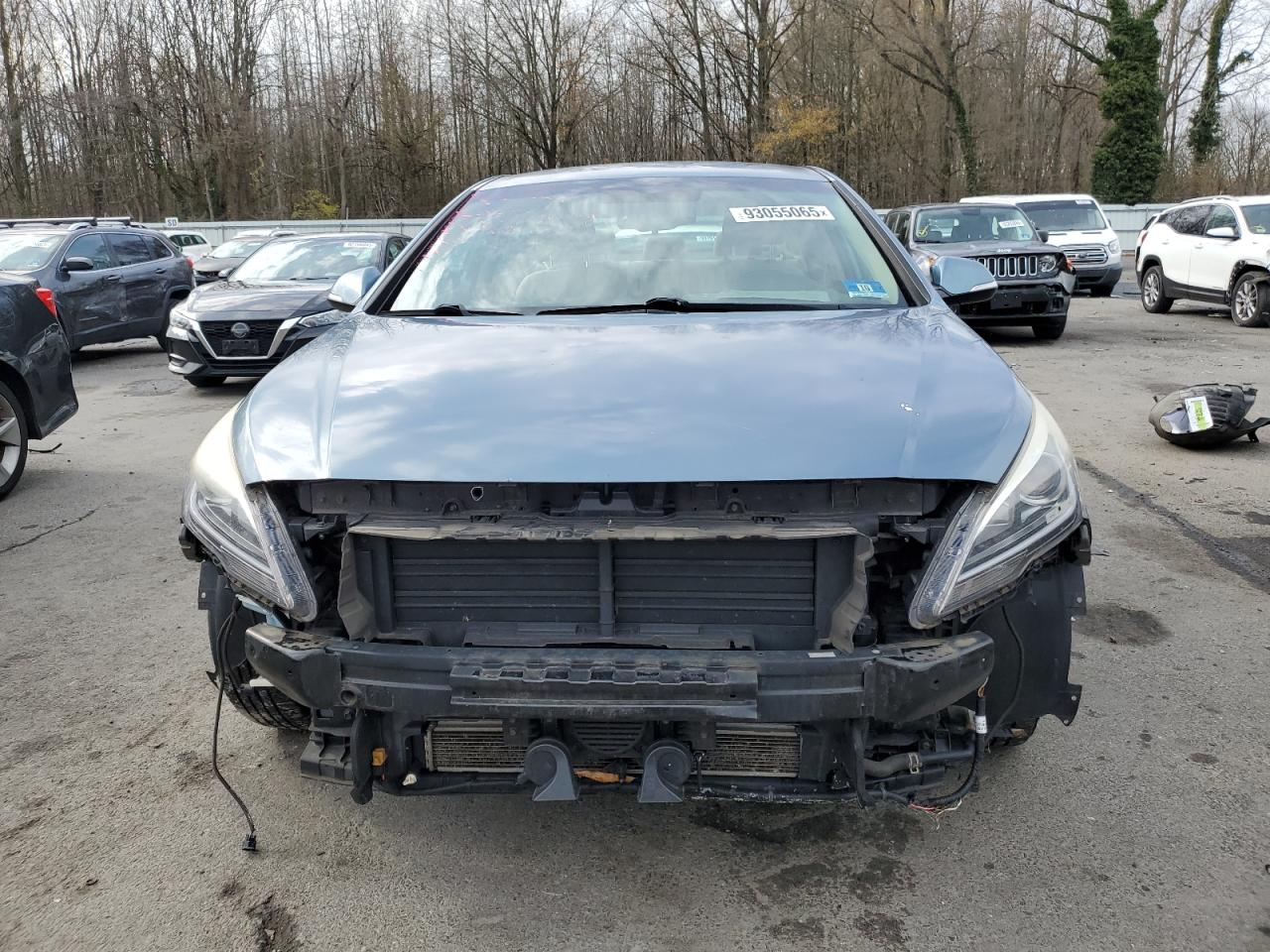 Hyundai SONATA Hybrid Image 7