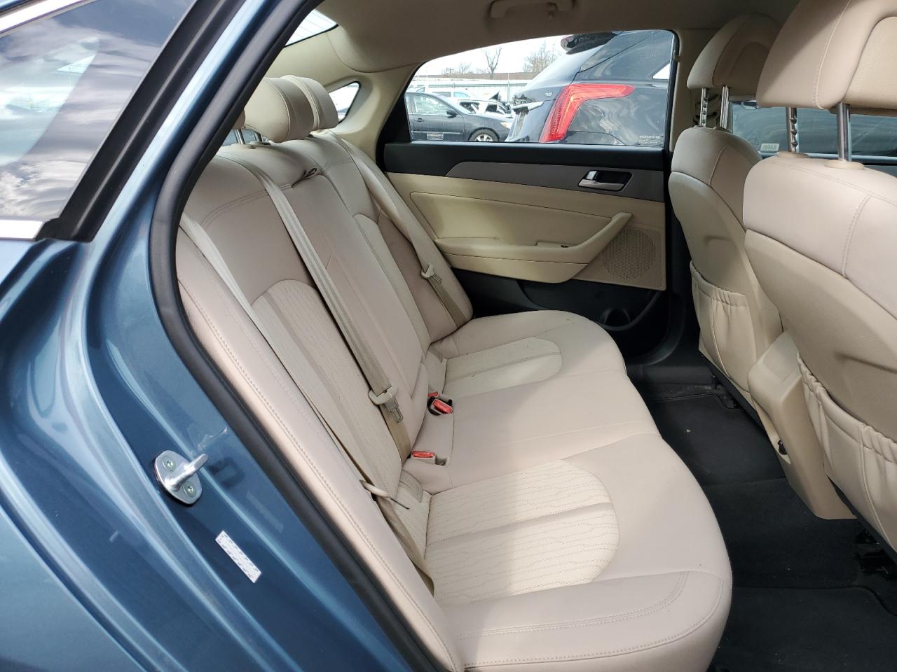 Hyundai SONATA Hybrid Image 11