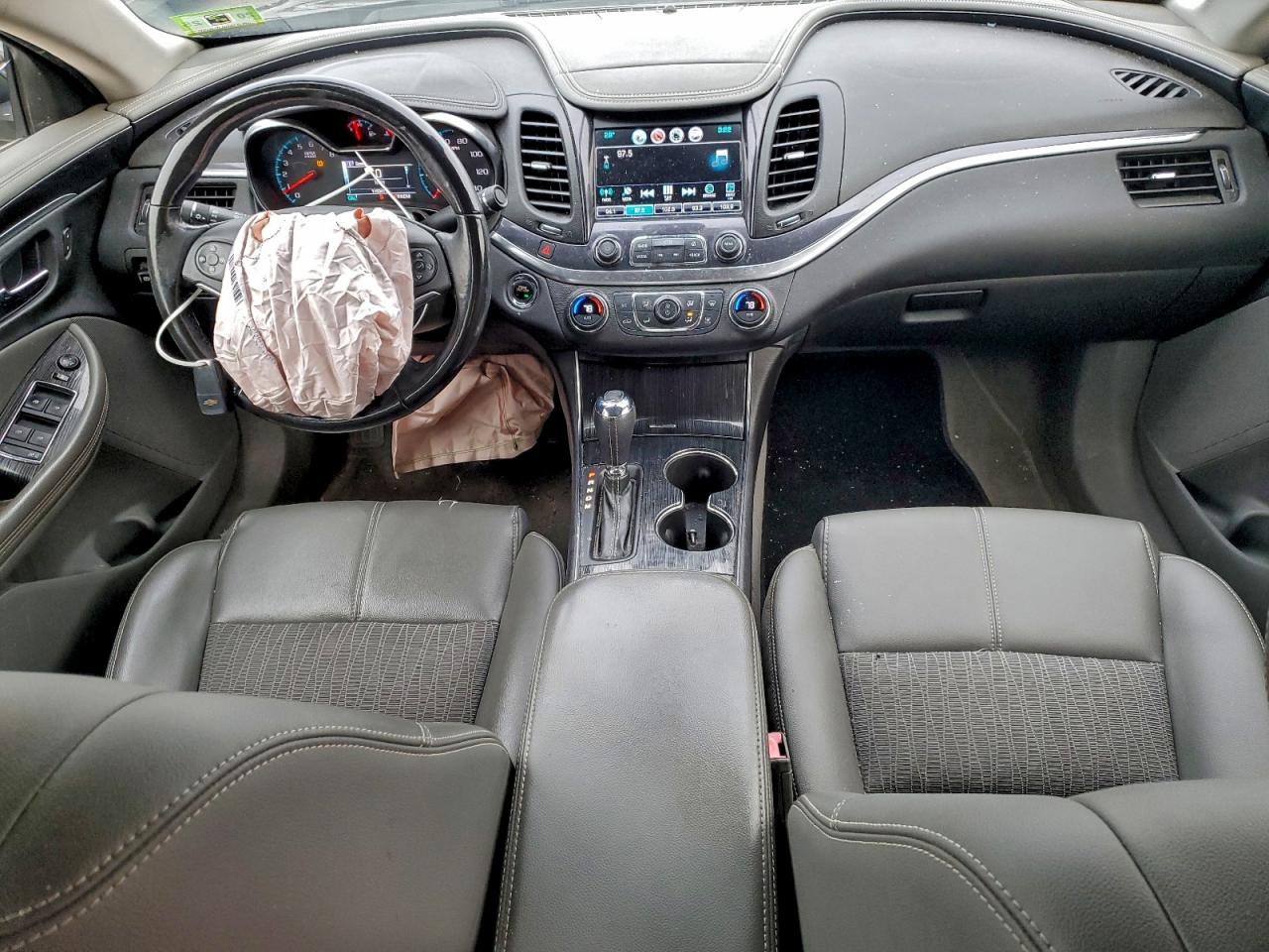 Chevrolet Impala Lt Image 6