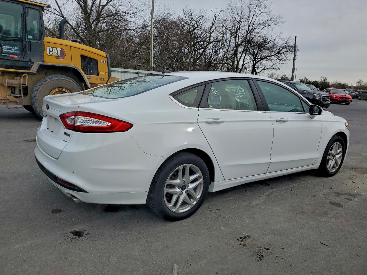 Ford Fusion Se Image 6
