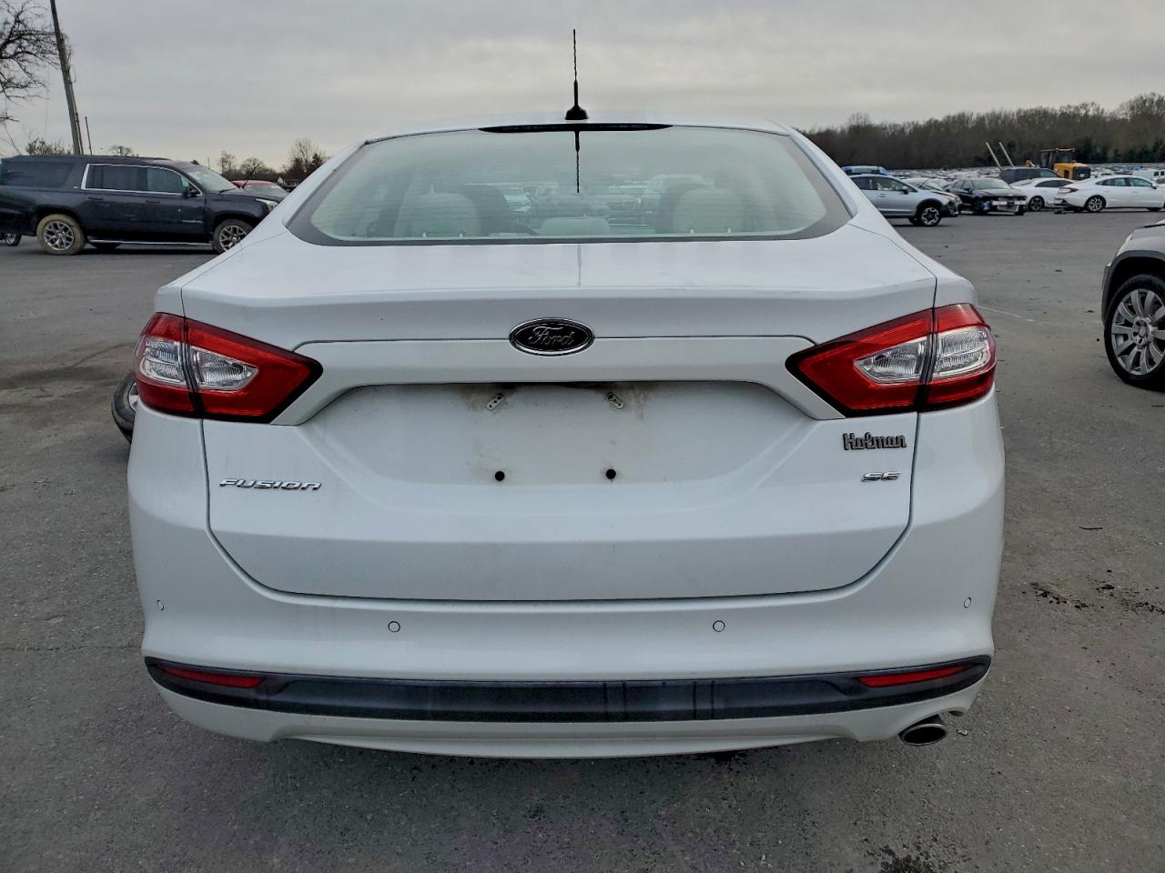 Ford Fusion Se Image 7